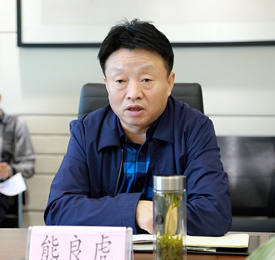 ����������ȡˮ���ι�˾ר��㱨ʱǿ����ҧ��Ŀ�ġ��ᶨ���ģ������Ծ�ս��ʤ��̬�������ı��ʹ��