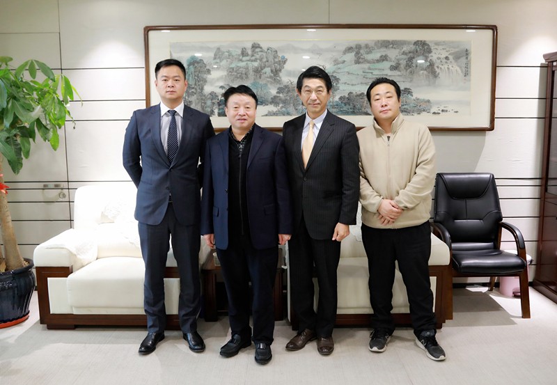 ����������ձ����Ϲ������չ�˾�д���