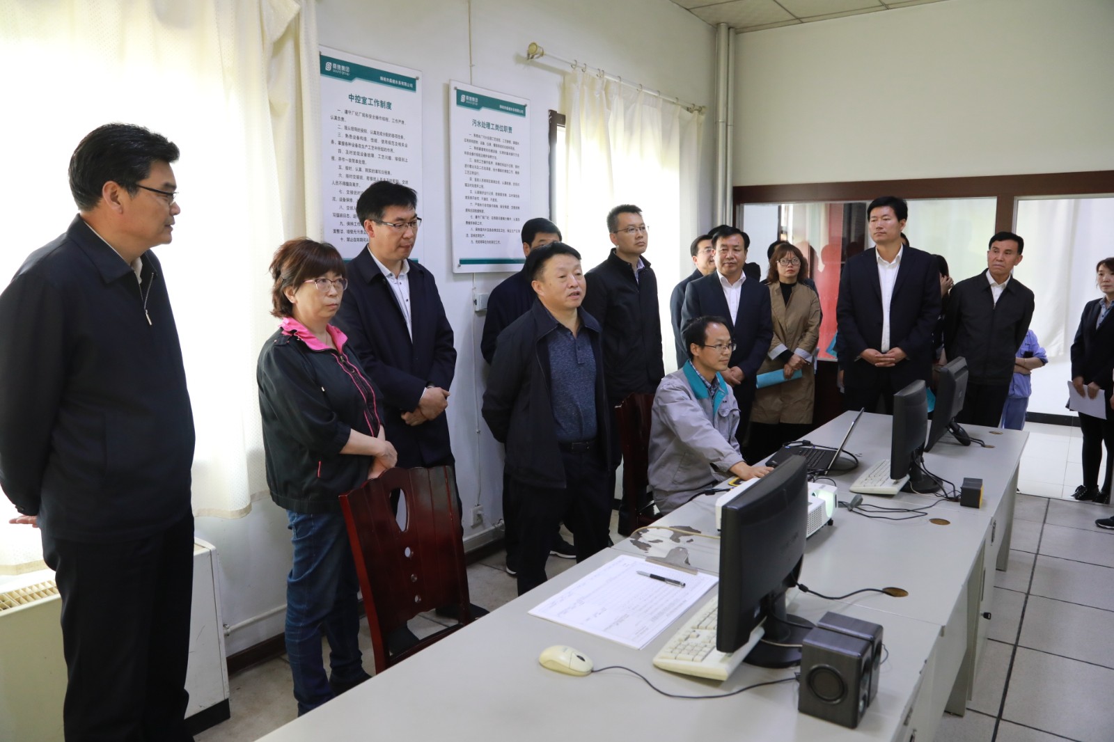 ������������μ��ͭ������ˮ��Ⱦ���Ρ�һ��һ������ִ�����