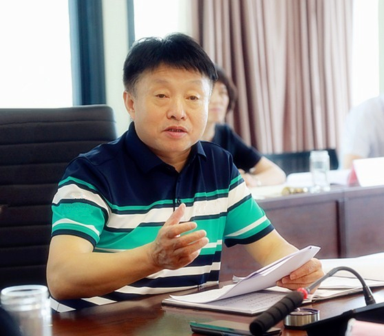 mg����ͻ�Ƽ��ž��С��������ġ��м�ʹ����������������μ���ѧϰ�����߾�ʾ������