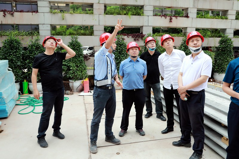 ���������������пƴ�ҵ���ſ���ʱǿ���������̬����ս�ԣ����������������̬�����ߺ÷�ƶ·