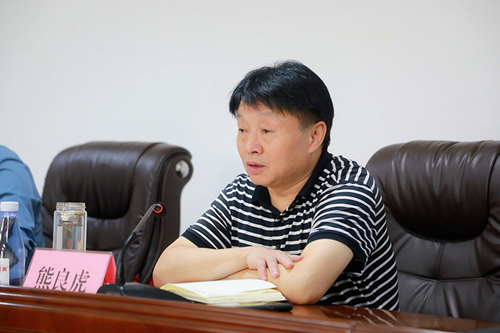 �������ڼ���������ҵ����ʱǿ��������ĸ��� ȫ��������Ŀ��